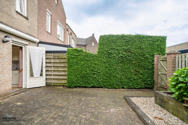 Medium property photo - Rijksweg 27G, 5953 AA Reuver